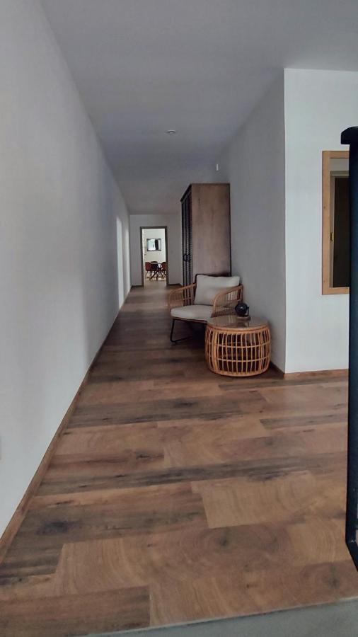Chill N Grill Apartment เยเซนิค ภายนอก รูปภาพ